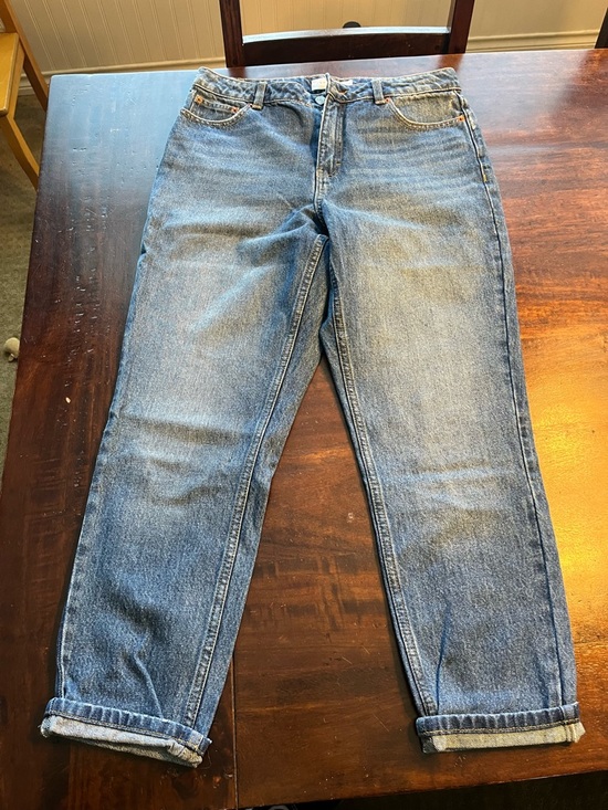 Topshop Denim - Topshop Blue Denim Mom Jeans with Contrast Stitching